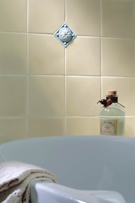 Бордюр LIB200 Ceramiche Grazia Essenze Liberty Primula 6,5x13